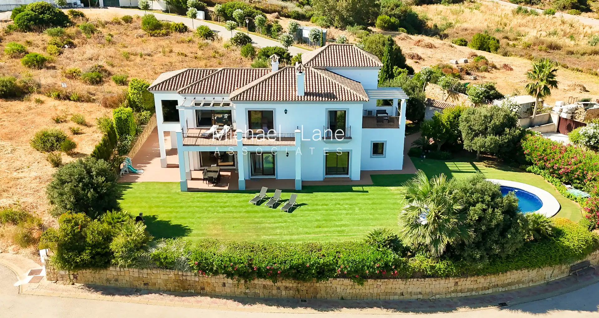 Exterior view of Houses for sale in Sotogrande  with Air Conditioner, Heating and Private garden