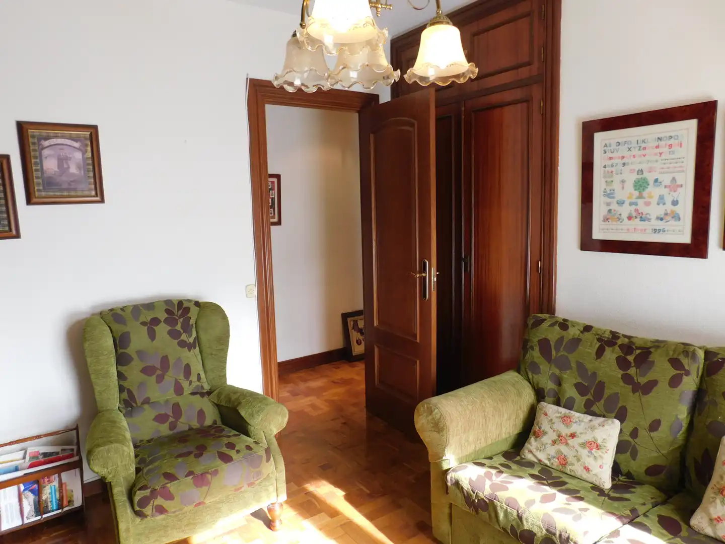 Piso con ascensor en venta en Calle del Monasterio de Urdax 17, imagen 13