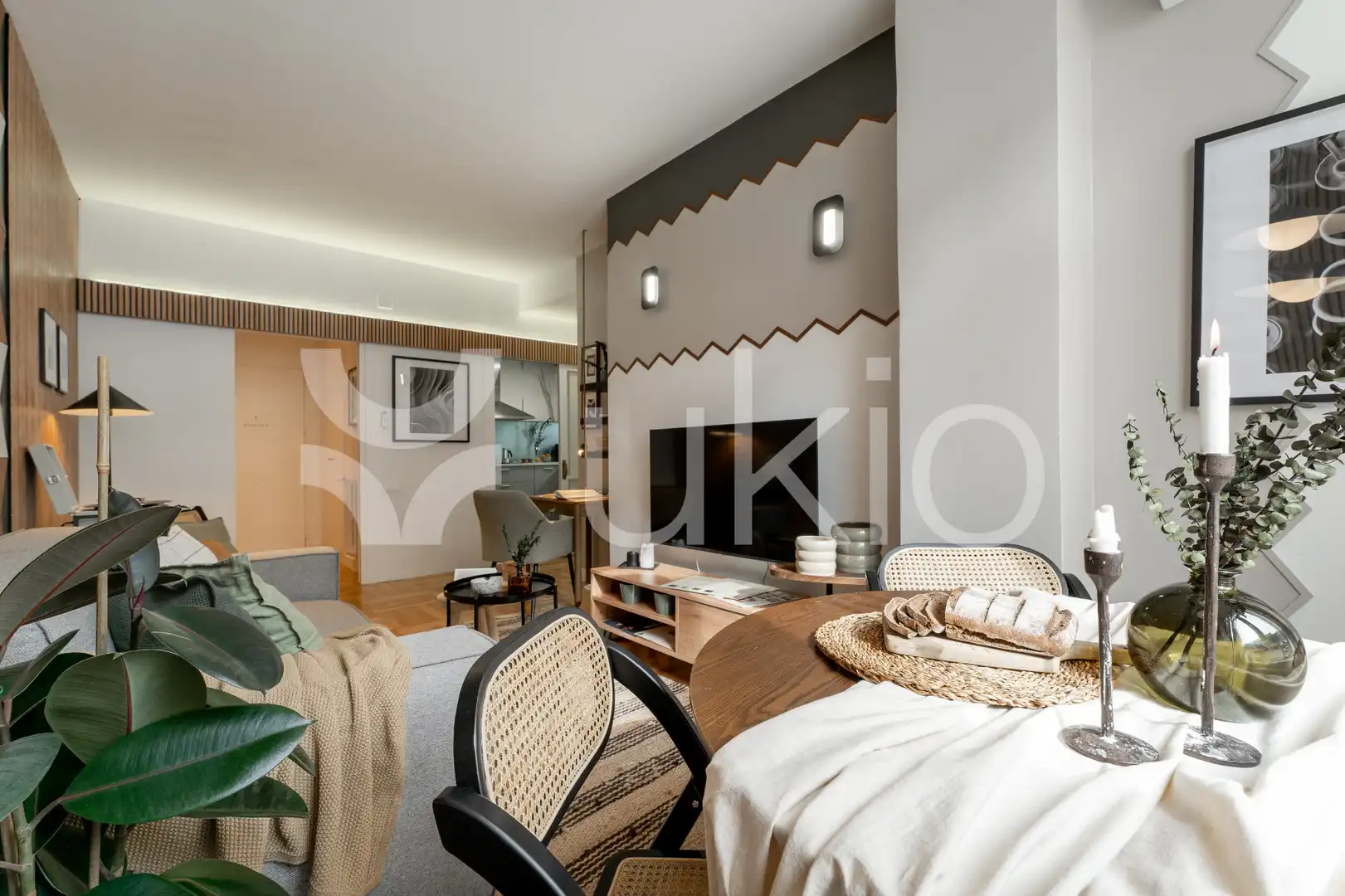 Sala d'estar de Apartament de lloguer en Madrid amb Aire condicionat, Calefacció i Moblat