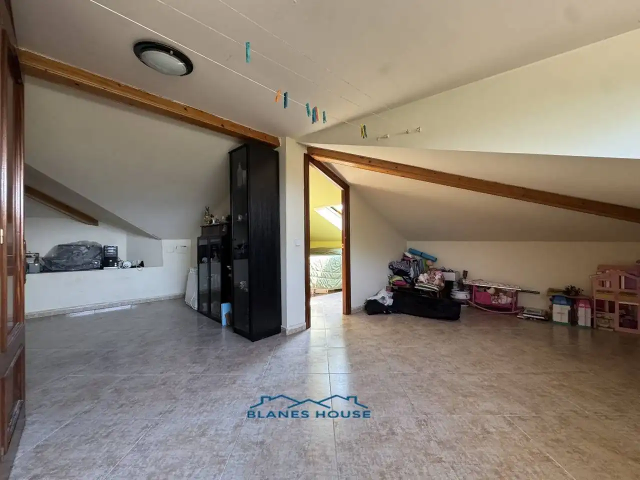 Casa amb piscina en venda a Avenida Argimont 0, imagen 21