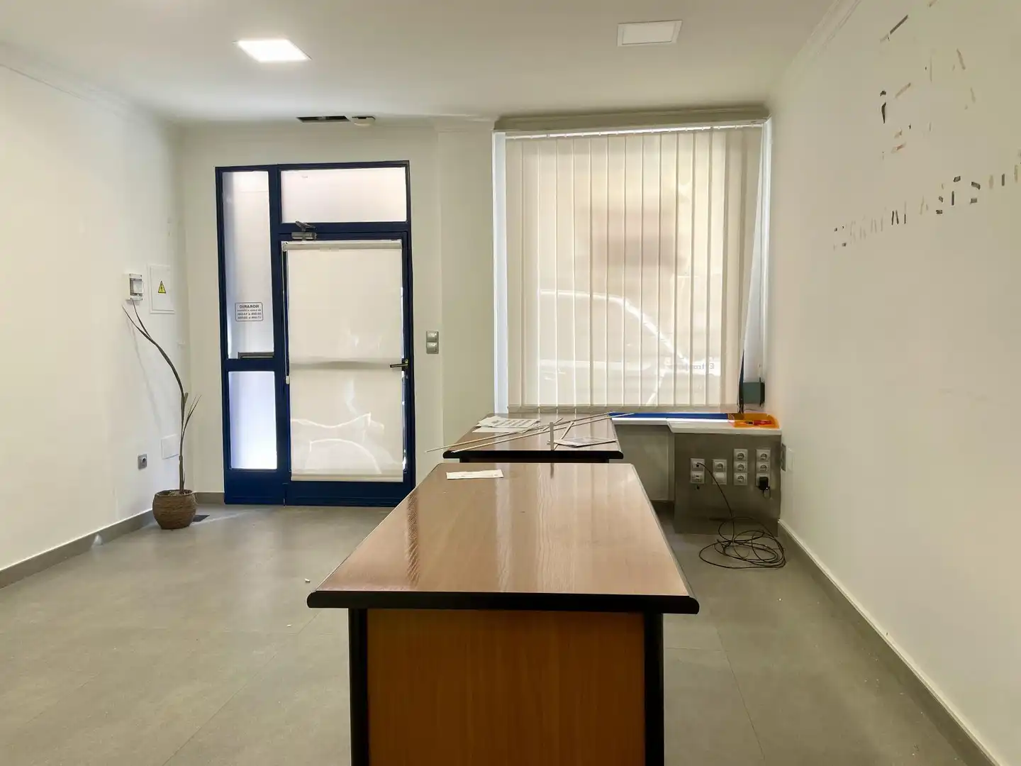 Local comercial en venta en Eugenio Ubeda