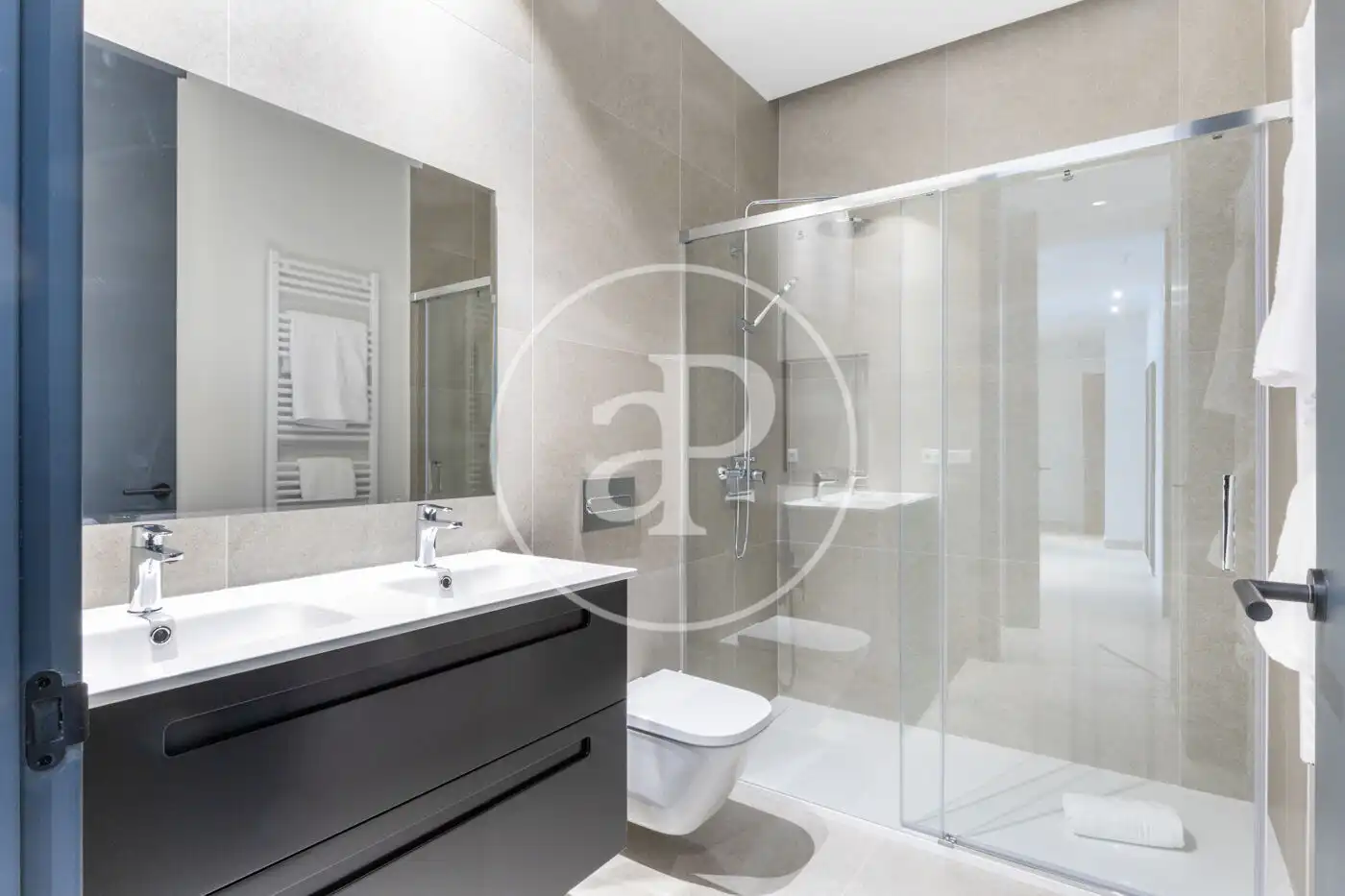 Flat for rent in Calle de Pérez Bayer, Sant Francesc