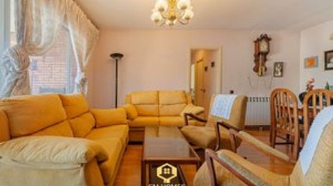 Foto 5 de Piso en venta en Calle de Perú, Valleaguado - La Cañada, Coslada