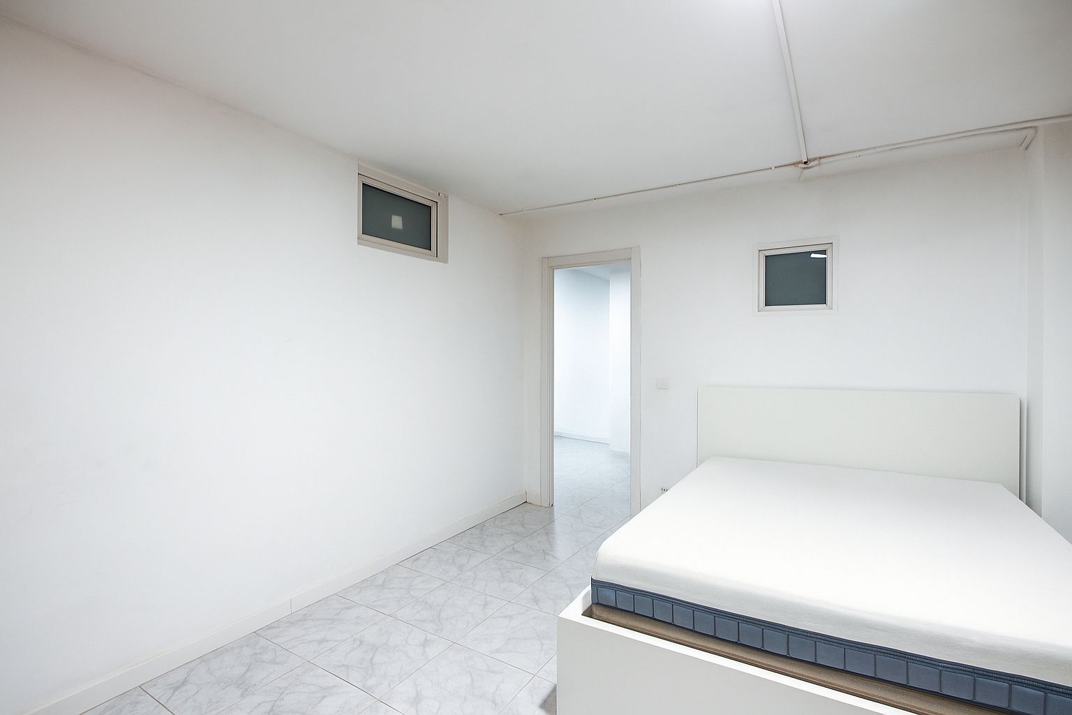 Bedroom of Flat for sale in Rubí  with Furnished