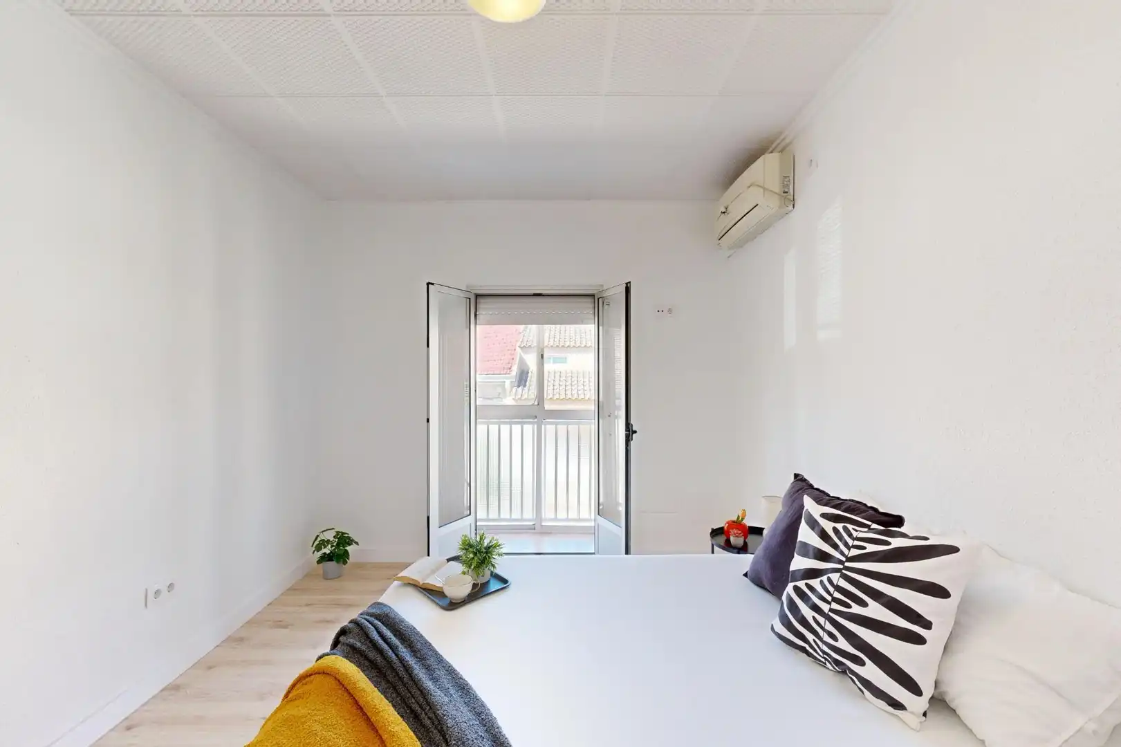 Schlafzimmer von Wohnung zum Verkauf in Cartagena mit Klimaanlage, Heizung und Balkon