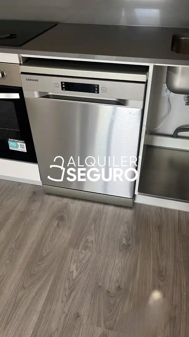 Piso de alquiler en Valladolid con Calefacción, Terraza y Trastero