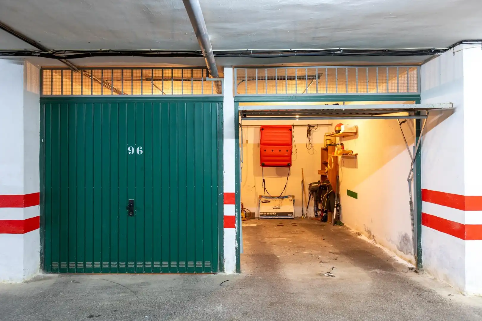 Parking de Ático en venta en Motril con Calefacción, Terraza y Amueblado