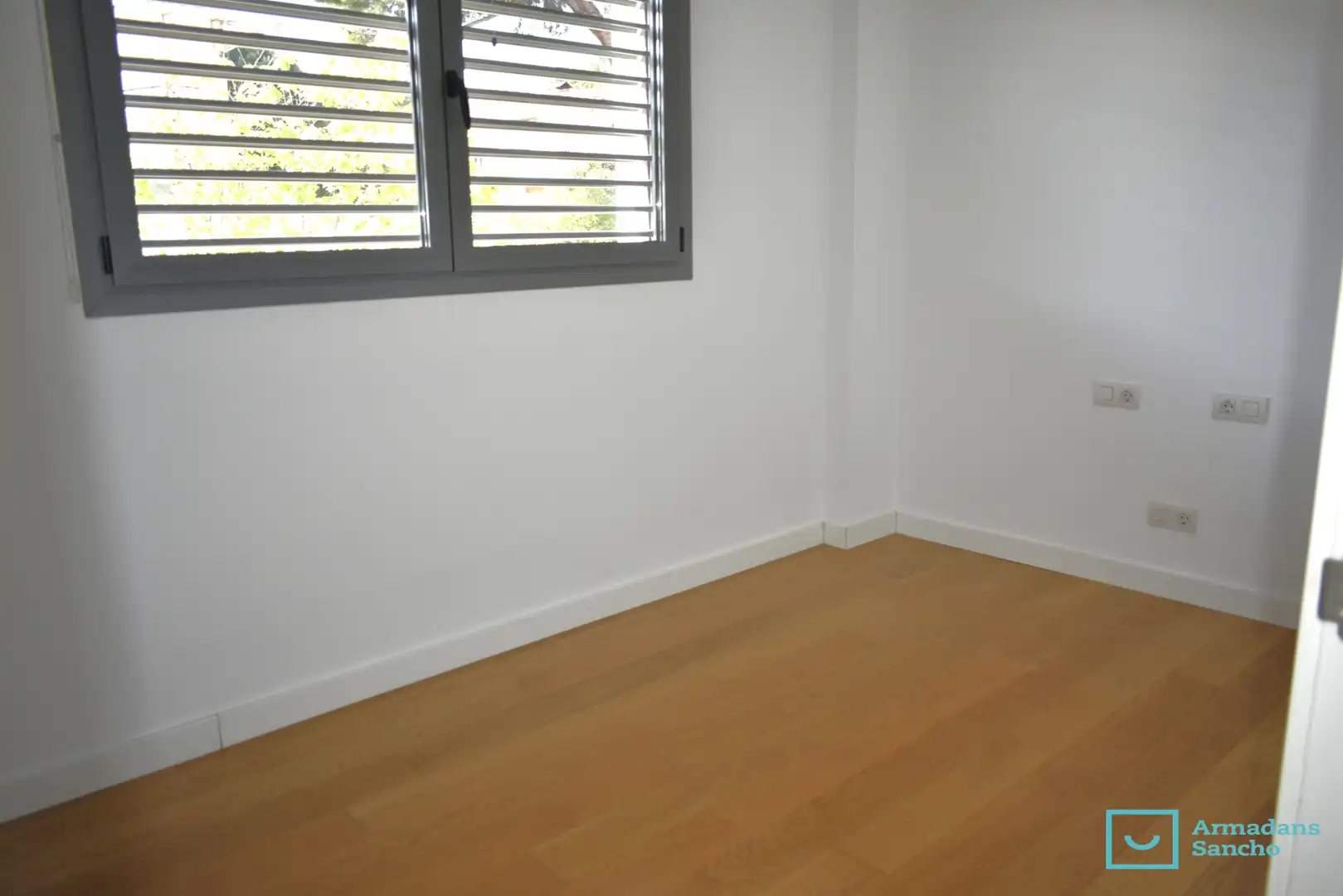 Bedroom of Duplexes for rent in Tiana  with Air Conditioner, Parquet flooring and Terrace