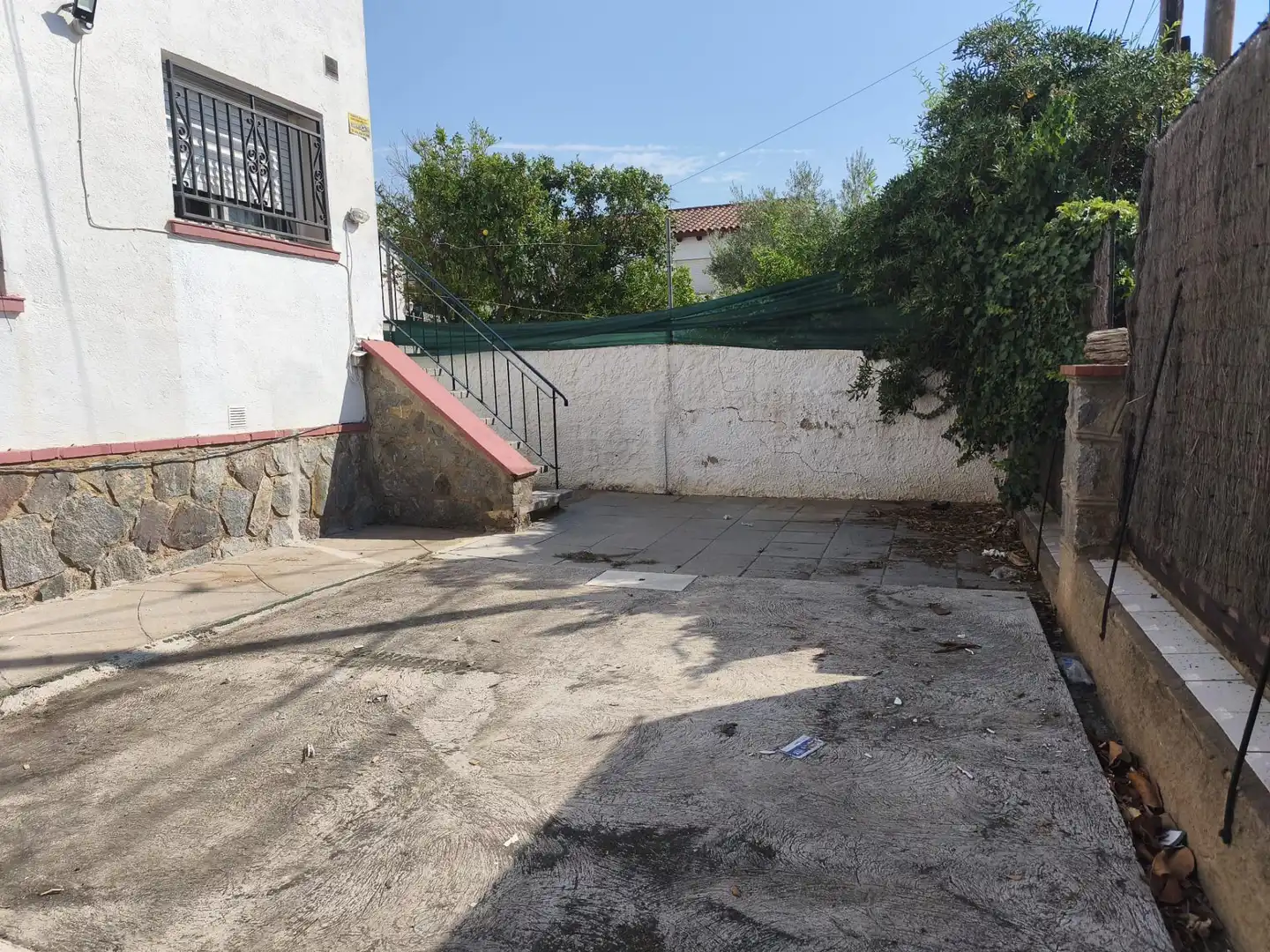 Wohnung zur Miete in Viladecans mit Klimaanlage, Heizung und Privatgarten