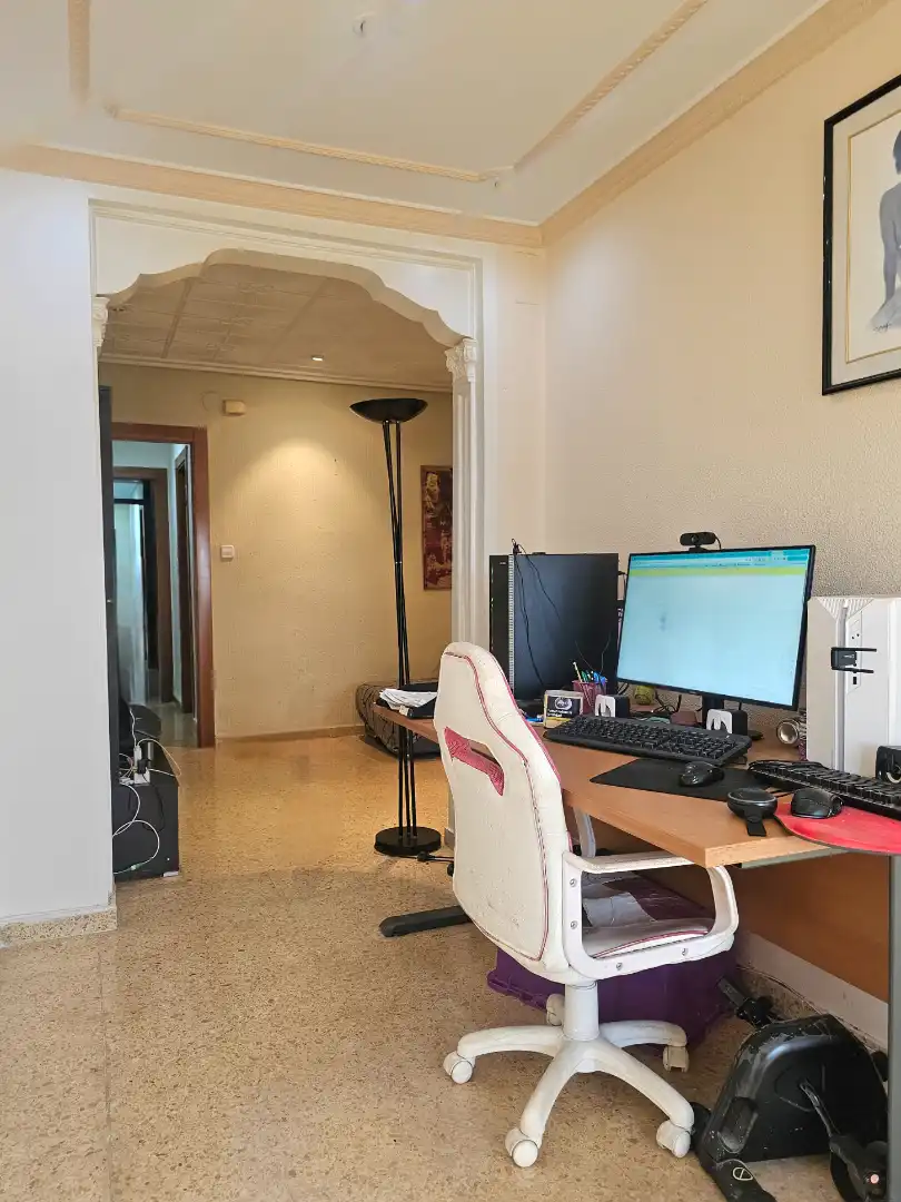 Appartamento con terrazza in vendita a Carrer del Delme 10, imagen 4