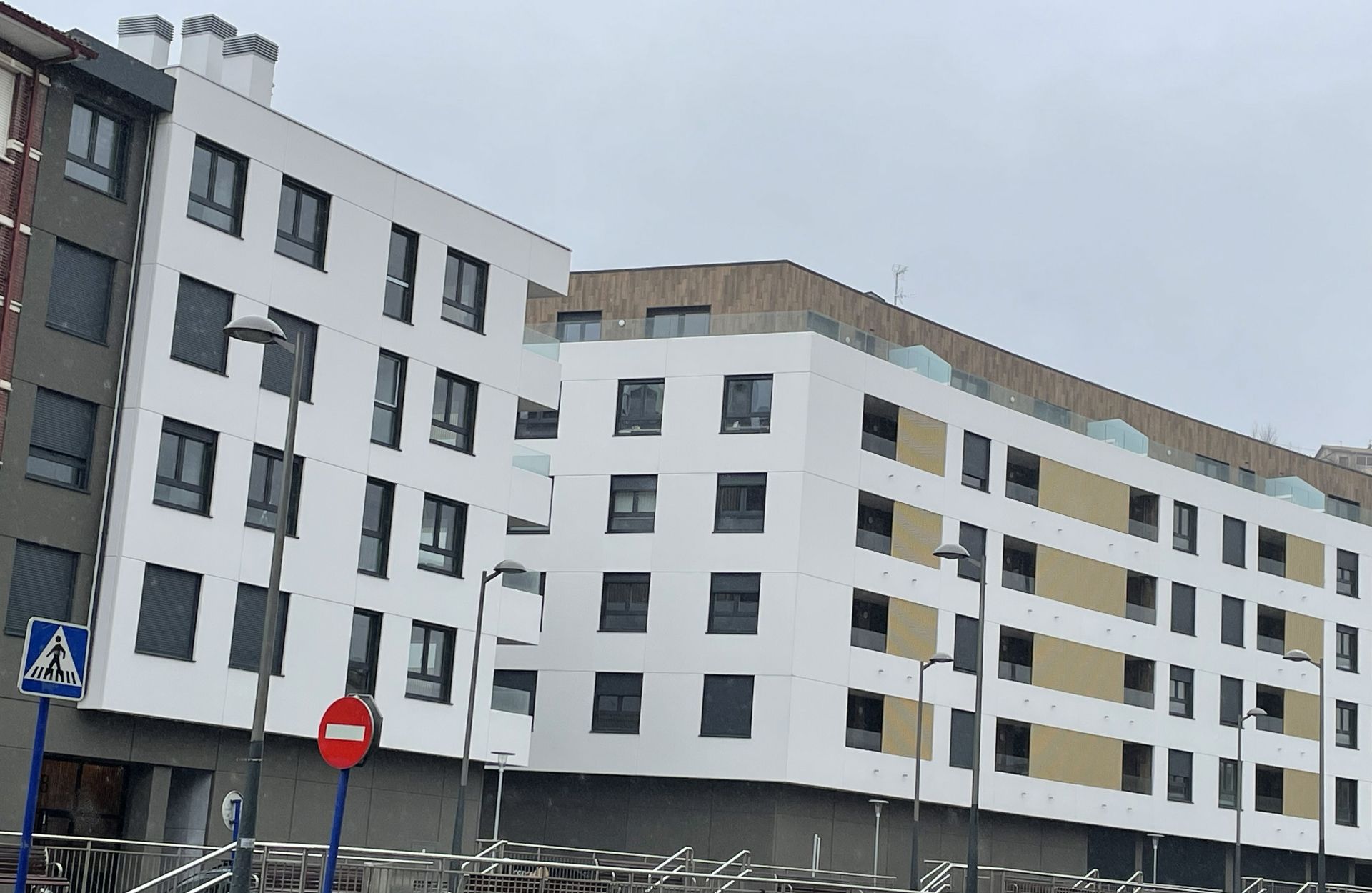 Exterior view of Flat for rent in Erandio  with Furnished