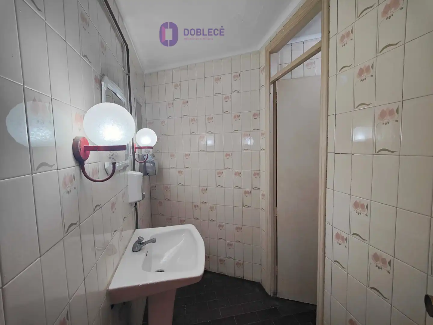 Local comercial en venta en Rúa de Pizarro 11, imagen 20