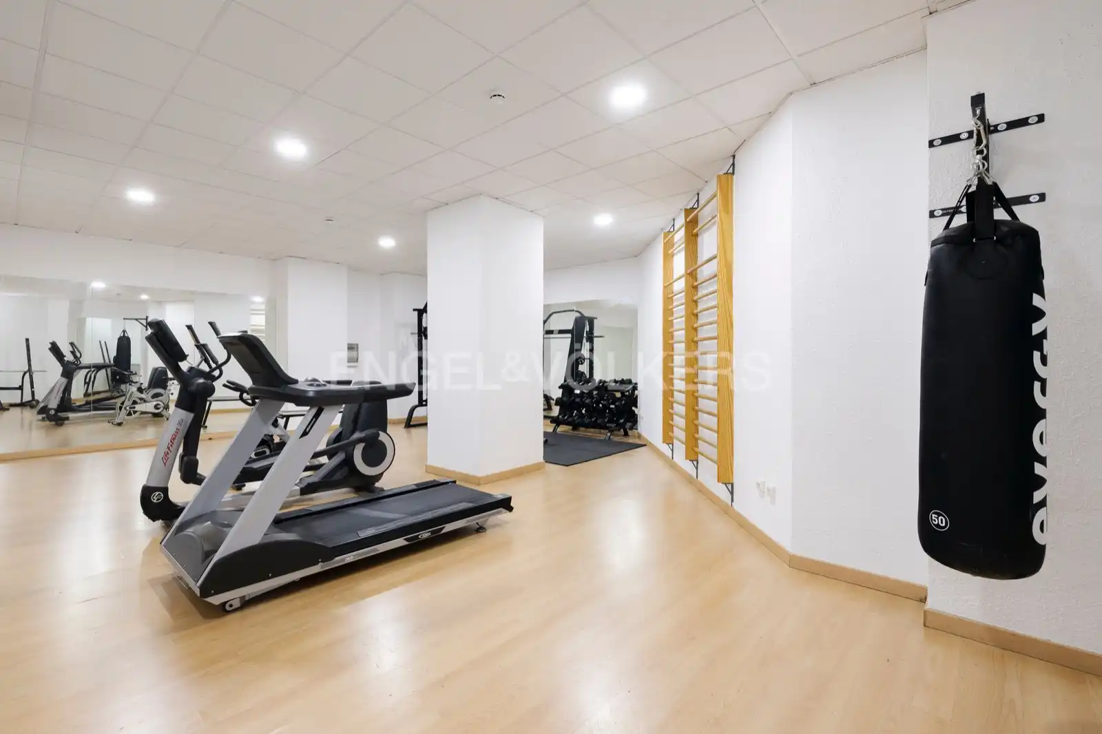 Study for rent in San Sebastián de los Reyes  with Air Conditioner, Heating and Parquet flooring