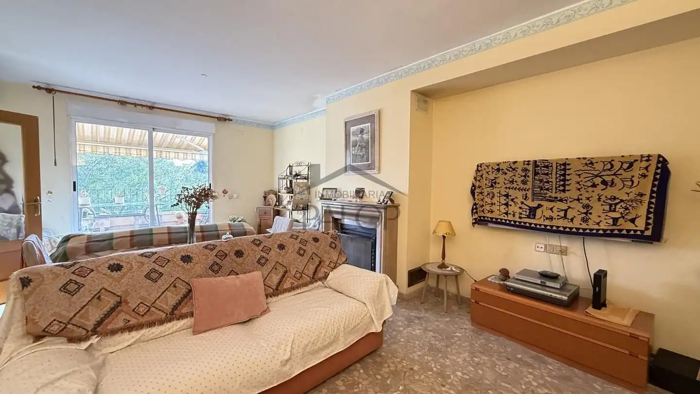 Sala de estar de Piso en venta en Carcaixent con Aire acondicionado, Terraza y Alarma