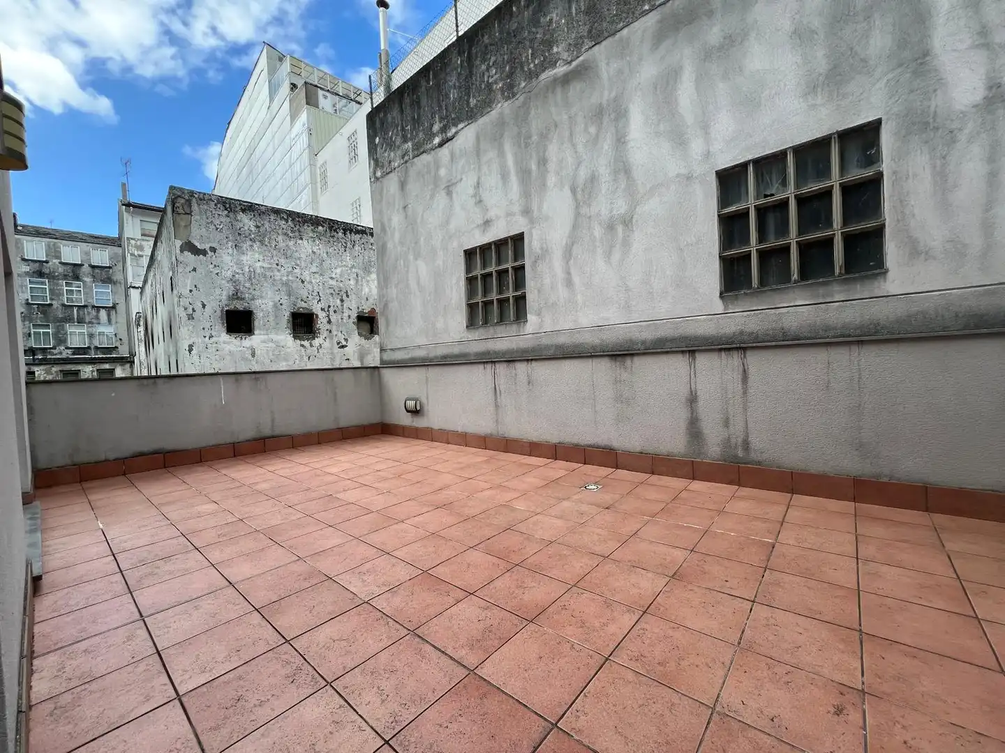 Terrassa de Apartament de lloguer en Lugo amb Calefacció, Terrassa i Moblat