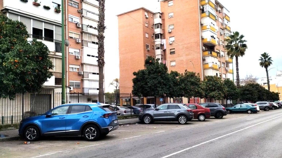 Exterior view of Flat for sale in  Sevilla Capital