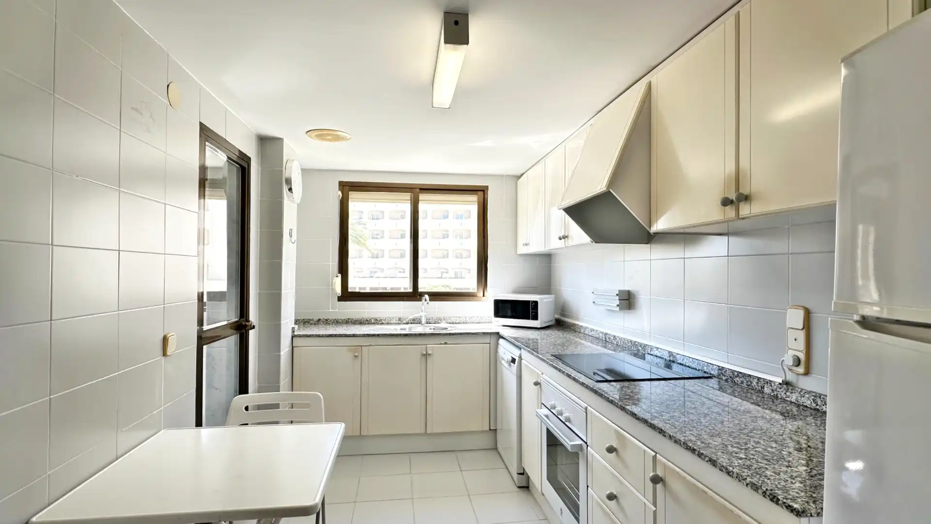 Apartament amb piscina de lloguer a Passeig Marítim de Neptú, imagen 27