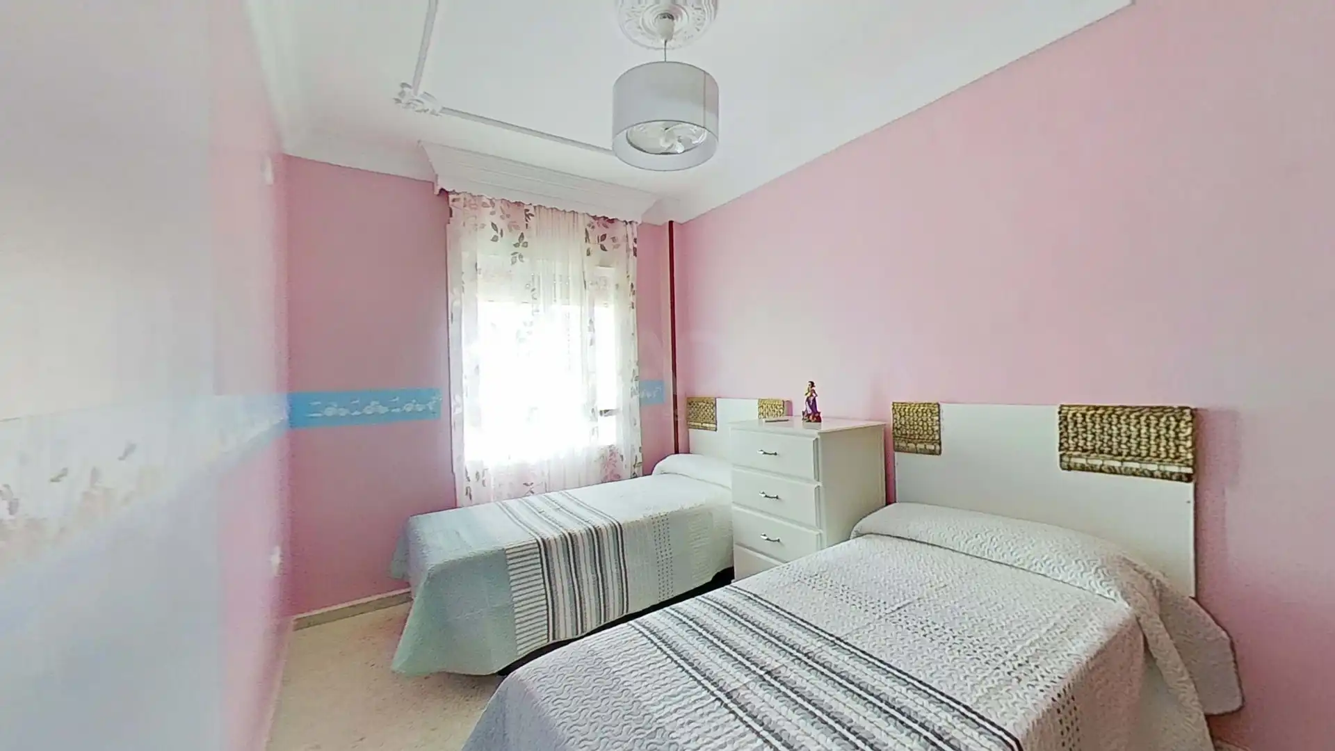 Bedroom of Flat for sale in Arcos de la Frontera  with Air Conditioner