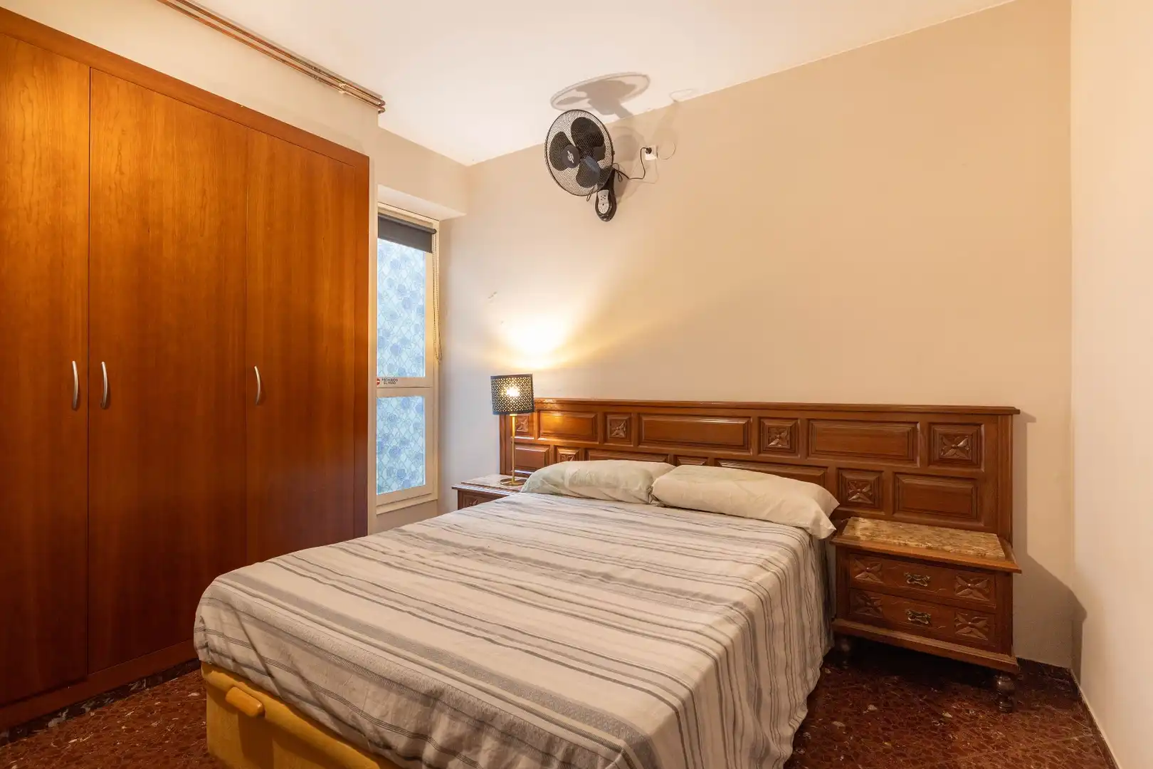 Dormitori de Dúplex en venda en Terrassa amb Calefacció, Terrassa i Balcó