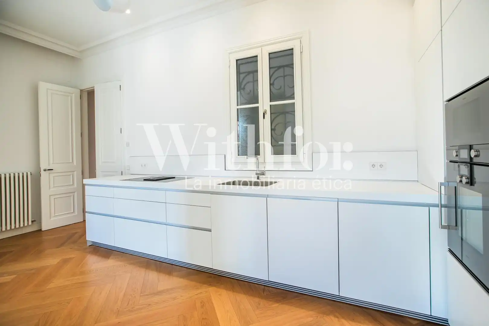 Flat for rent in Calle de Girona, Dreta de l'Eixample