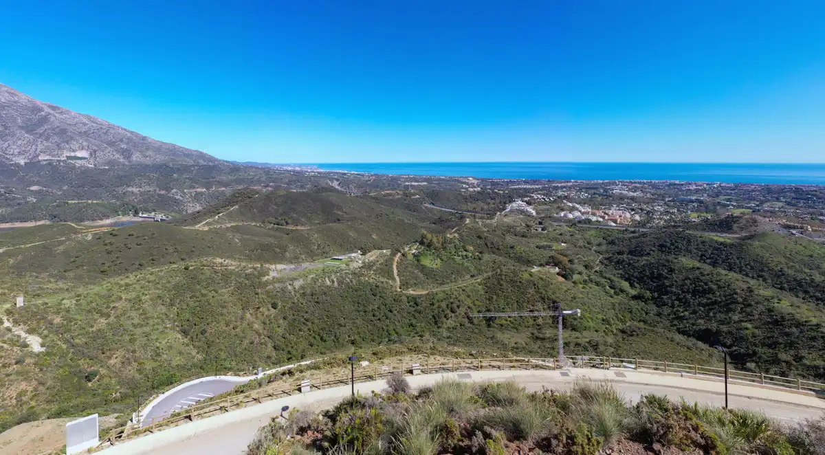 Vista exterior de Planta baja en venta en Benahavís con Aire acondicionado, Jardín privado y Terraza