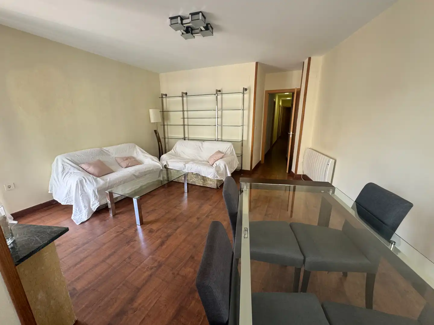 Sala de estar de Piso de alquiler en Jaén con Aire acondicionado, Calefacción y Amueblado