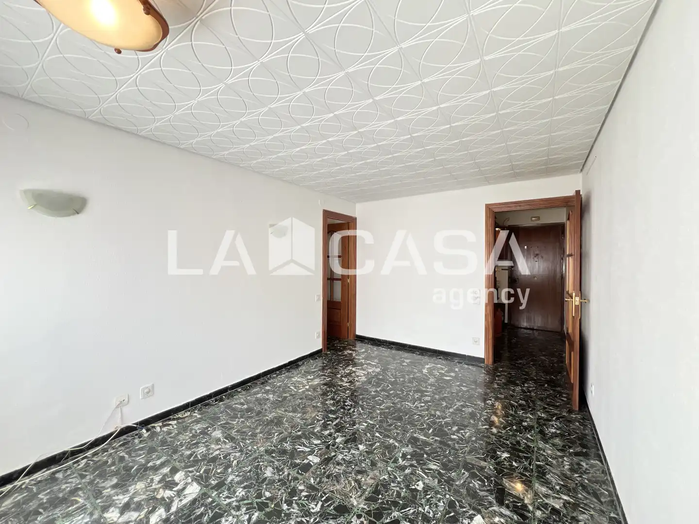 Flat for sale in Badalona  with Balcony