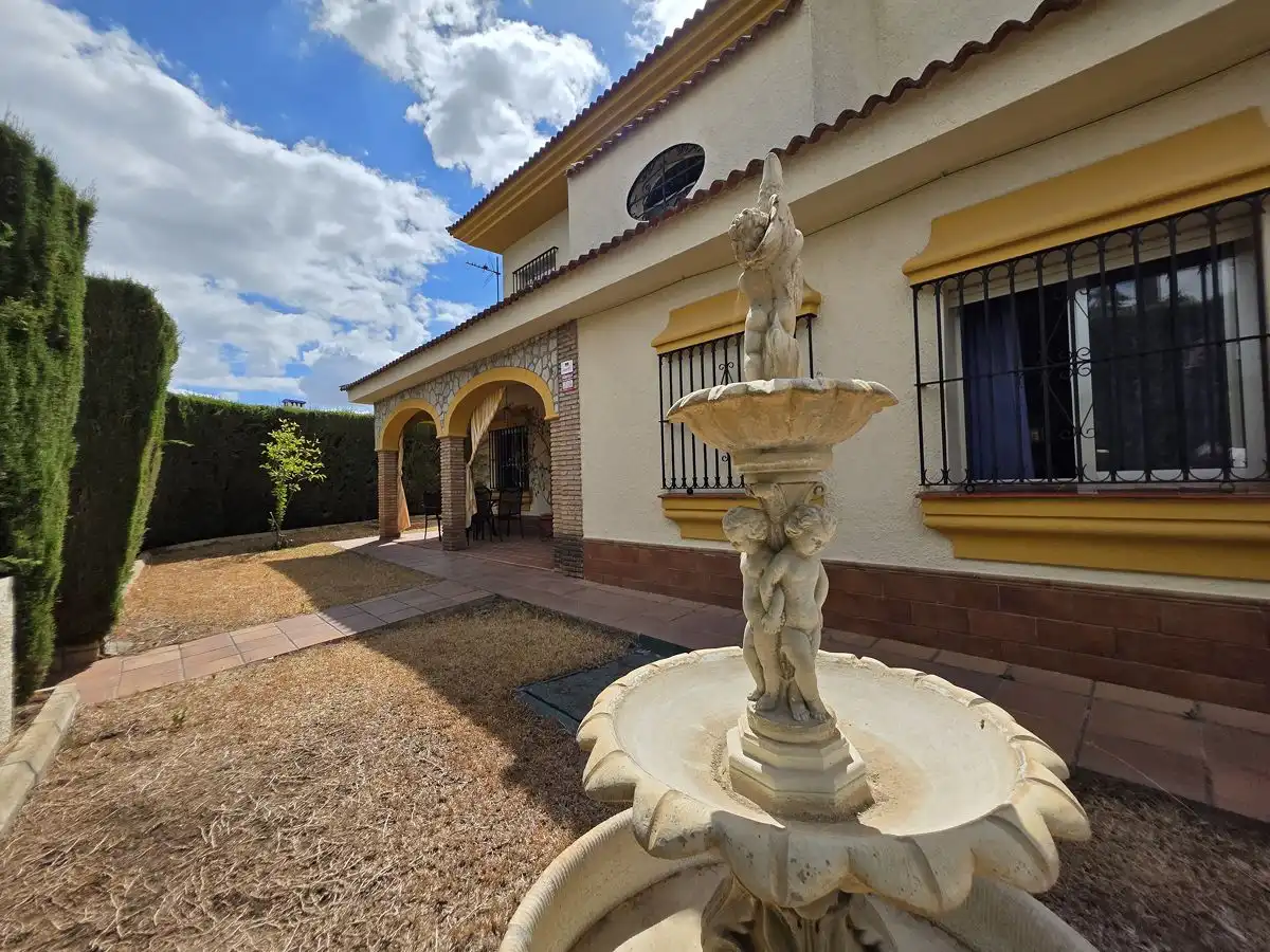 Chalet con piscina en venta en Palomares del Río, imagen 61
