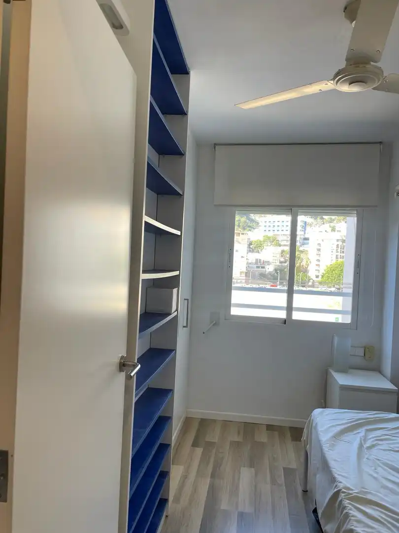 Habitación de Apartamento de alquiler en Cullera con Parquet, Terraza y Amueblado