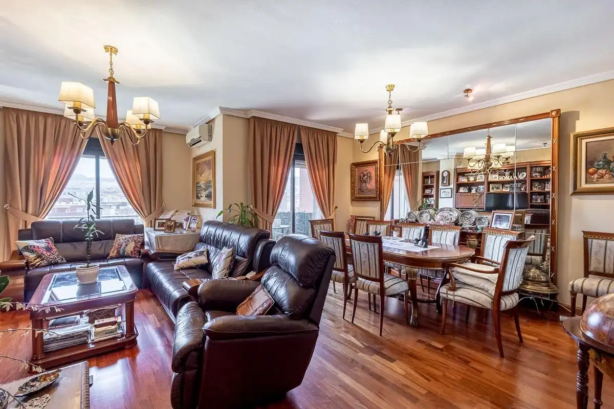 Sala de estar de Piso en venta en Granada con Aire acondicionado, Calefacción y Terraza
