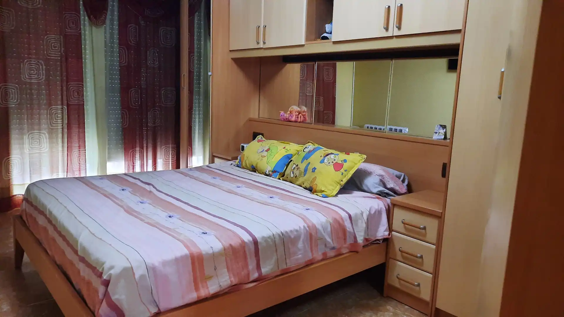 Schlafzimmer von Einfamilien-Reihenhaus zum Verkauf in Vinaròs mit Klimaanlage, Heizung und Privatgarten