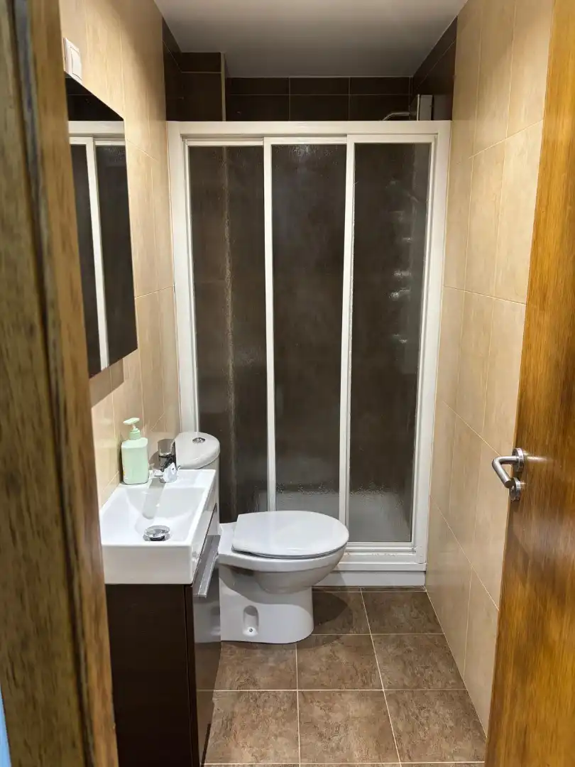 Baño de Piso en venta en Ponteceso con Calefacción, Parquet y Amueblado