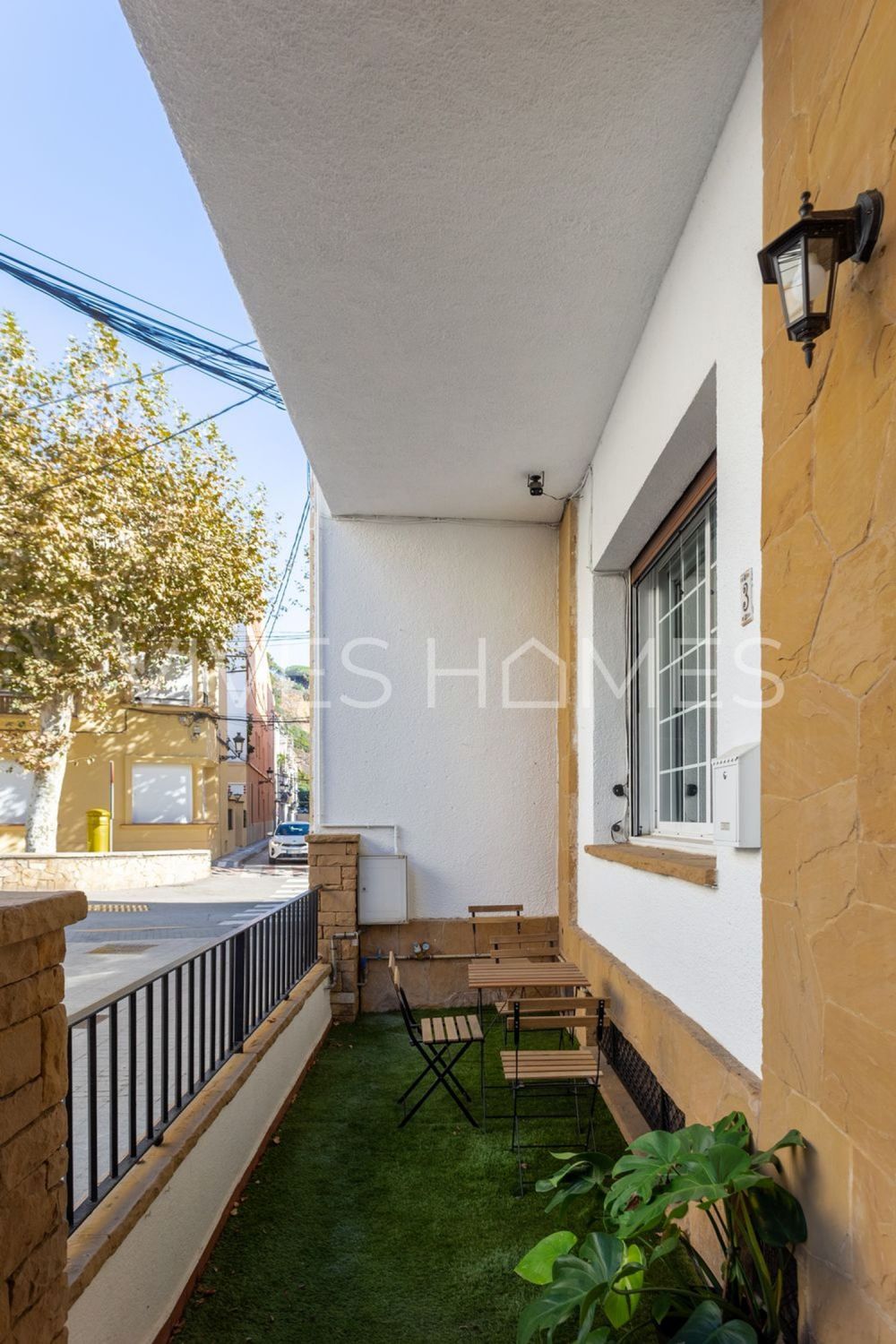 Vista exterior de Casa o xalet en venda en Caldes d'Estrac amb Aire condicionat, Calefacció i Terrassa