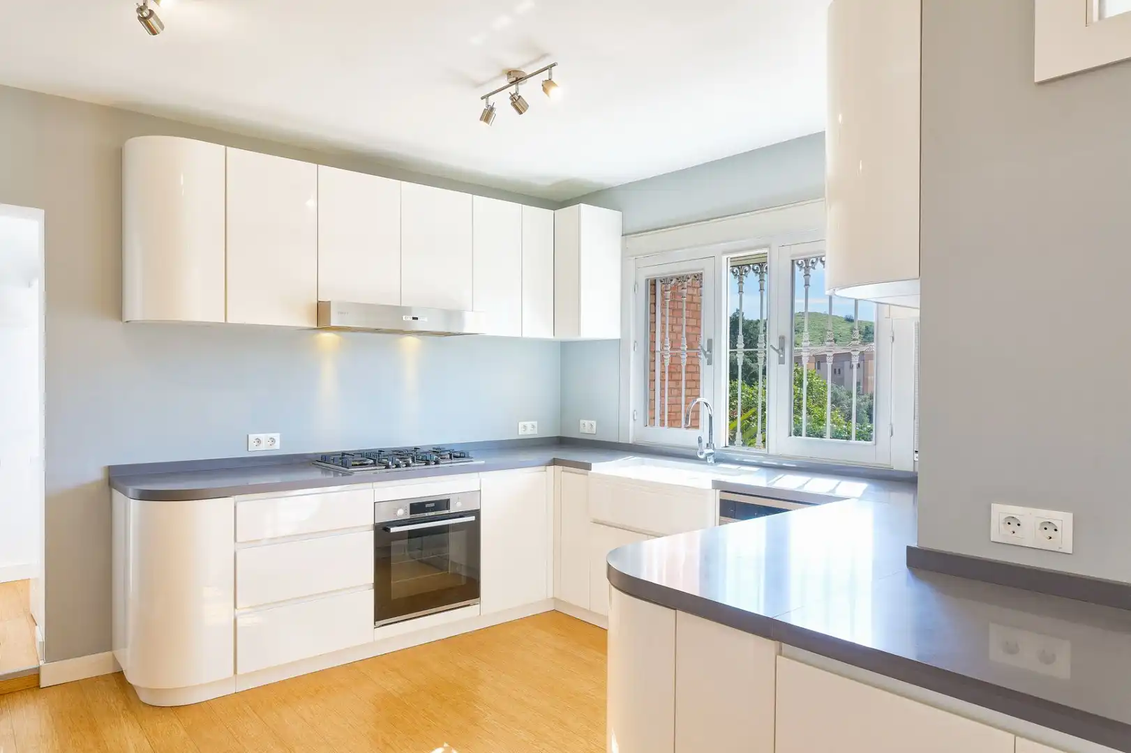 Cocina de Casa o chalet de alquiler en Málaga con Aire acondicionado, Jardín privado y Terraza