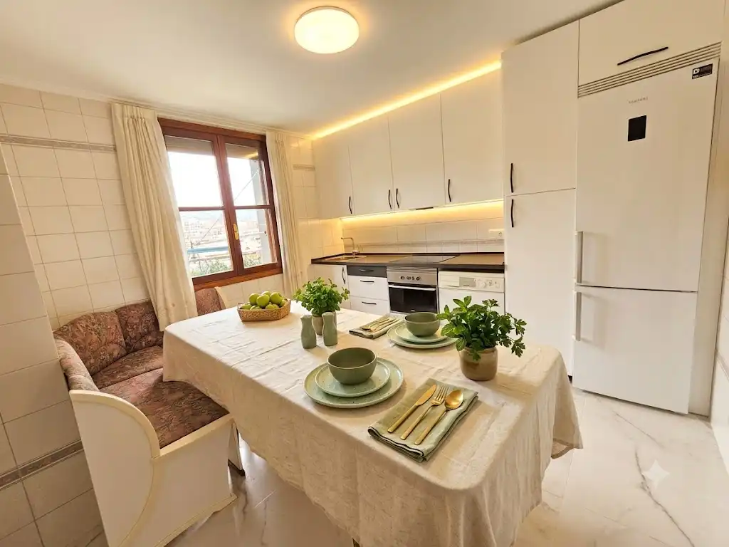 Kitchen of Flat for sale in Bilbao   with Furnished
