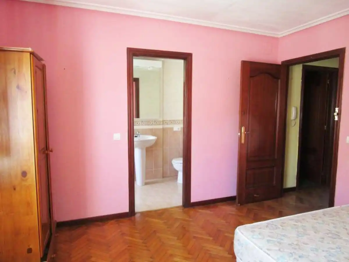 Habitación de Casa adosada en venta en Pelabravo con Calefacción, Terraza y Piscina comunitaria