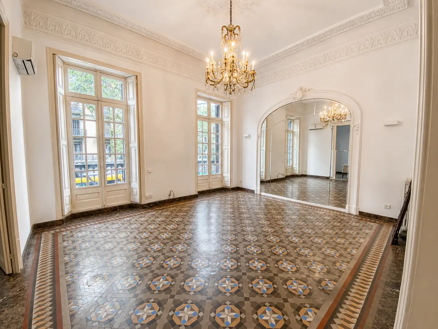 Wohnung mit Aufzug zum Verkauf in Eixample