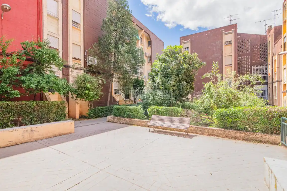 Außenansicht von Wohnung zum Verkauf in Granada