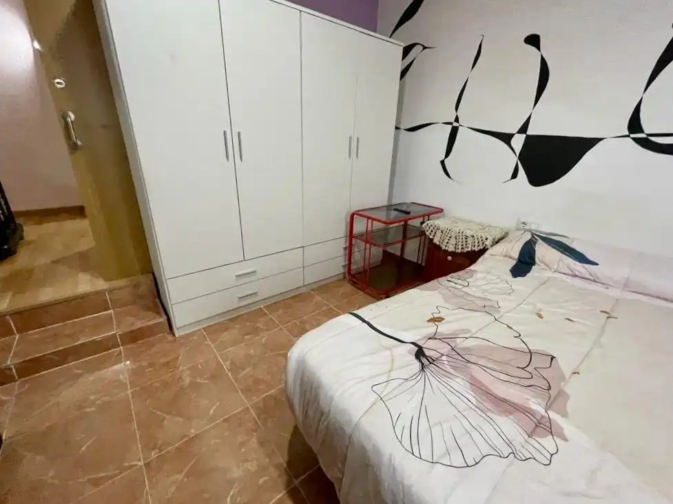 Habitación de Casa o chalet en venta en Benidorm con Jardín privado, Parquet y Terraza