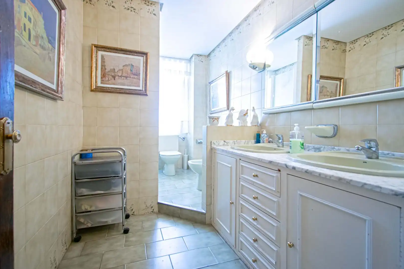 Badezimmer von Dachboden zum Verkauf in Sevilla mit Terrasse