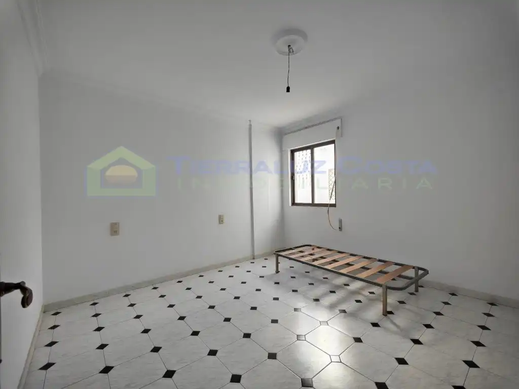Habitación de Piso en venta en Lepe con Balcón