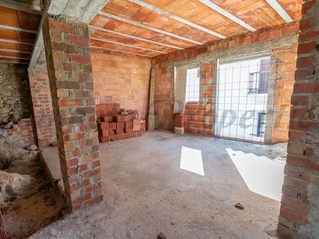 Detached homes for sale in Sedella