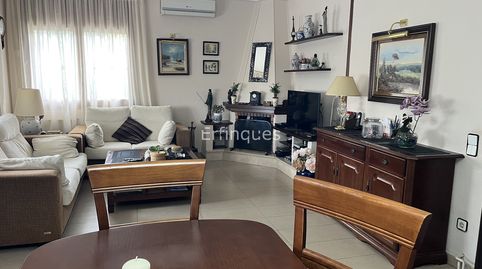EN VENTA EXCELENTE CHALET EN VILADECAVALLS