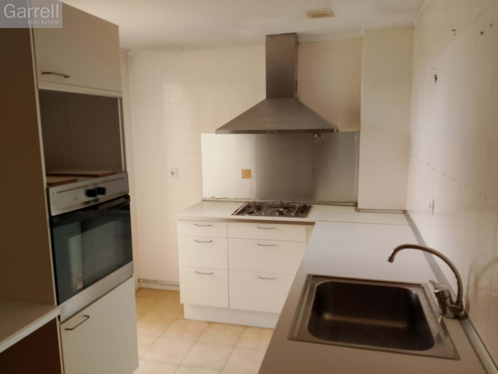 Flat for sale in AV CARRILET  Es: Pl: Pt:
 REUS (TARRAGONA), Centre, Reus