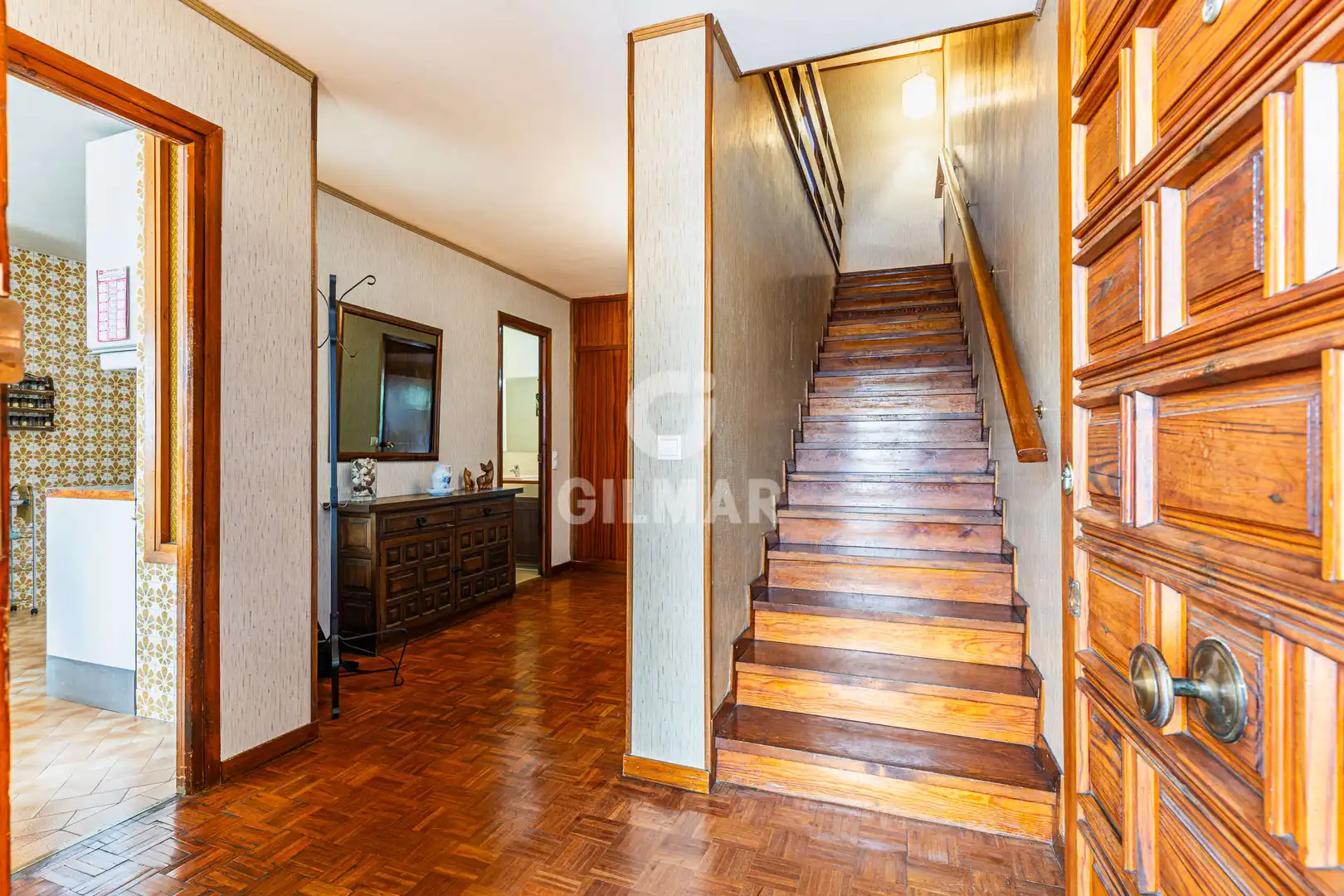 Casa adosada en venta en Pozuelo de Alarcón con Calefacción, Jardín privado y Piscina