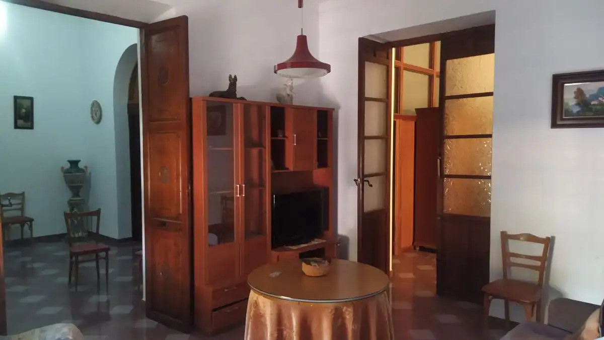 Houses for sale in Mahora  with Terrace and Storage room