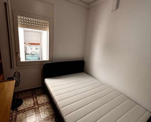 Bedroom of Flat to share in  Barcelona Capital  with Air Conditioner and Terrace
