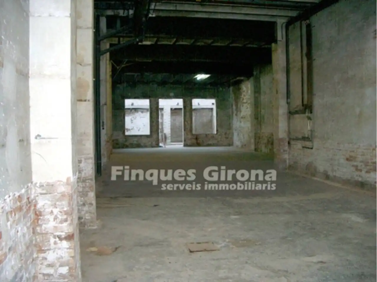 Local comercial en alquiler en Calle Figuerola, imagen 3