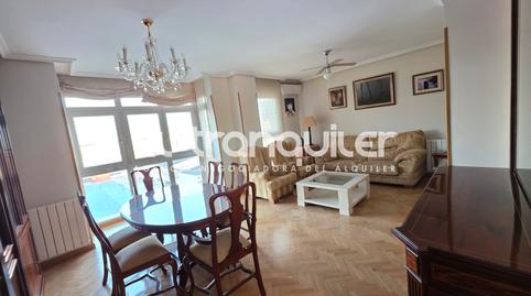 Foto 2 de Piso de alquiler en Calle Palas de Rey, Las Tablas,  Madrid Capital