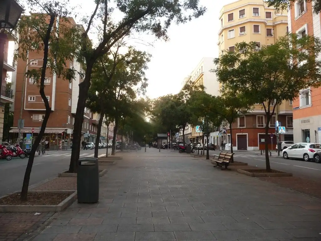 Flat for rent in Calle del Alcalde Sainz de Baranda, 54, Niño Jesús